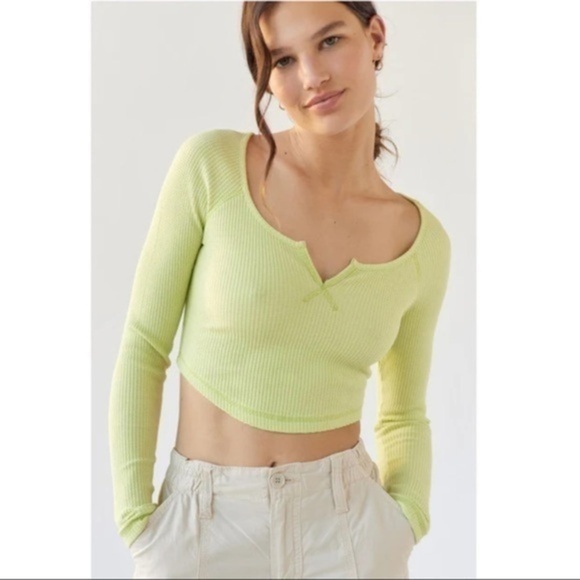 BDG Tops - BDG Urban Outfitters Lime Green Theo Notch Neck Long Sleeve Cropped Top Size L